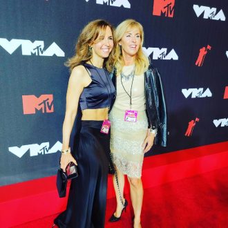 Avery Madison Scott & Andrea Koch at the VMAs